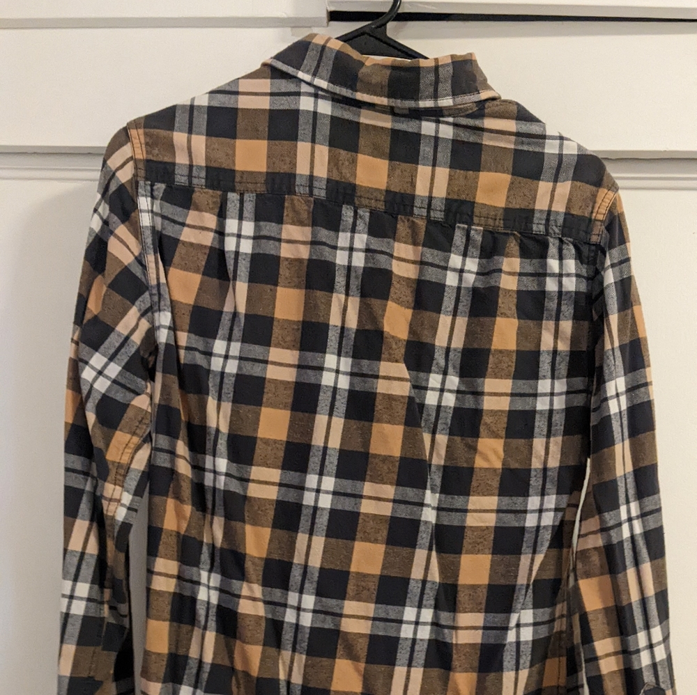 Colorful flannel for hiking